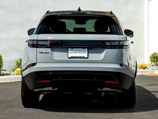 2026 Land Rover Range Rover Velar Dynamic SE