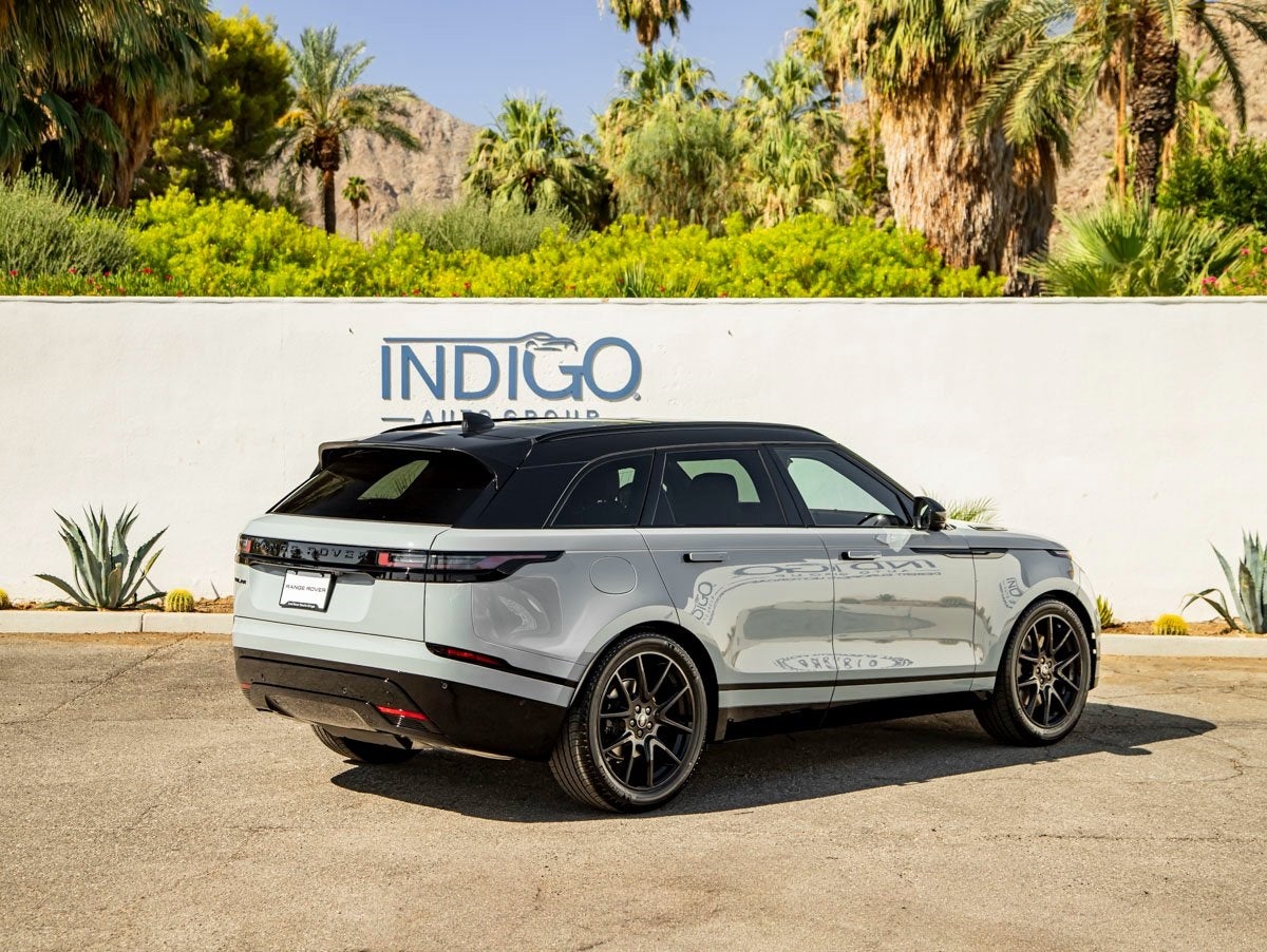 2026 Land Rover Range Rover Velar Dynamic SE