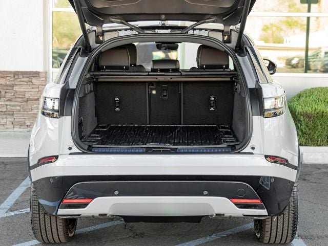 2026 Land Rover Range Rover Velar Dynamic SE