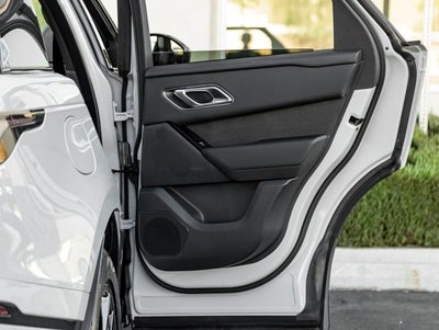 2026 Land Rover Range Rover Velar Dynamic SE