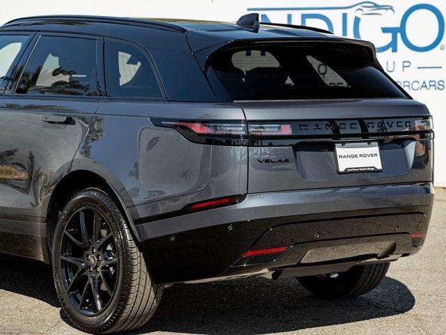2026 Land Rover Range Rover Velar Dynamic SE