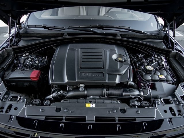 2026 Land Rover Range Rover Velar Dynamic SE