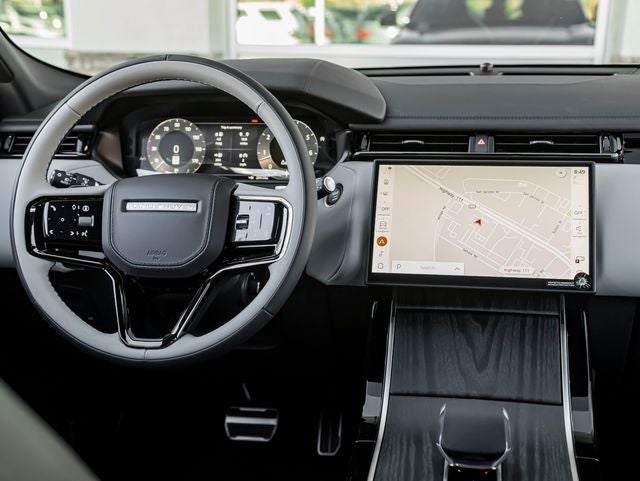 2026 Land Rover Range Rover Velar Dynamic SE