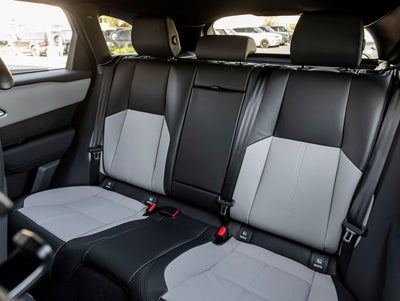 2026 Land Rover Range Rover Velar Dynamic SE