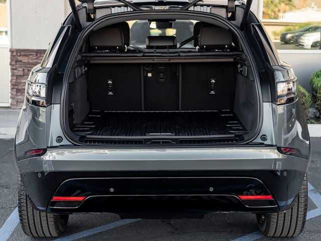 2026 Land Rover Range Rover Velar Dynamic SE