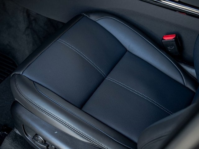 2025 Land Rover Range Rover Velar Dynamic SE