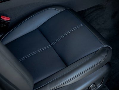 2025 Land Rover Range Rover Velar Dynamic SE