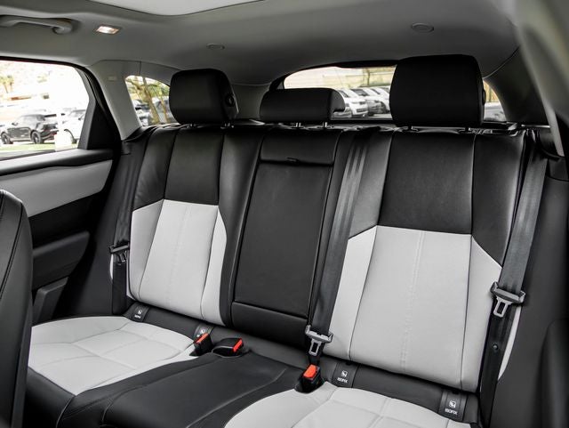 2025 Land Rover Range Rover Velar Dynamic SE