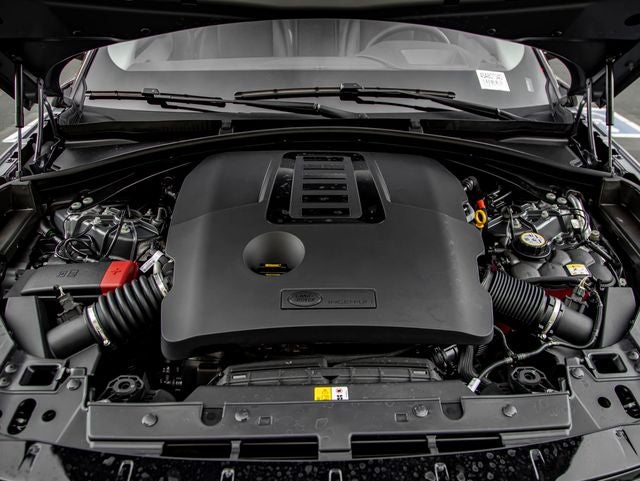 2025 Land Rover Range Rover Velar Dynamic SE