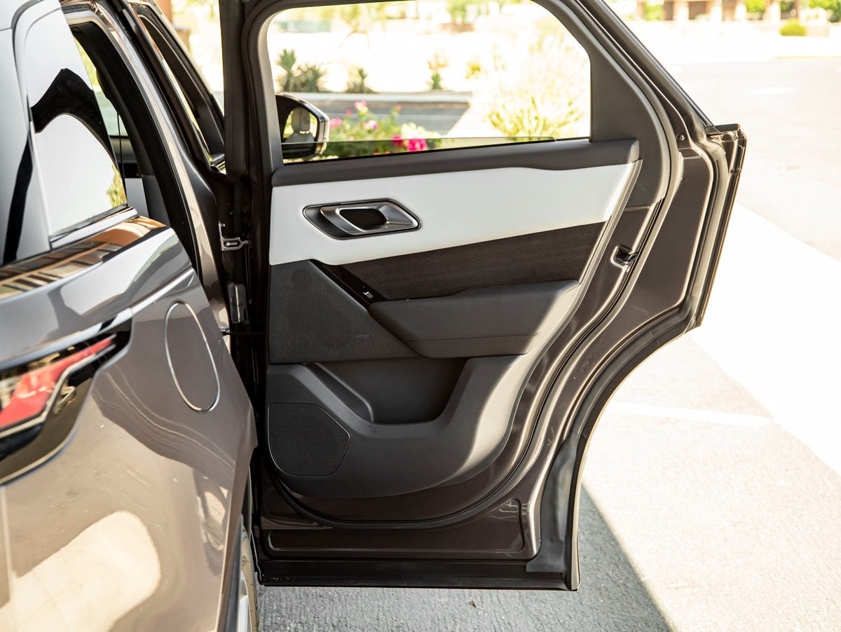 2026 Land Rover Range Rover Velar Dynamic SE