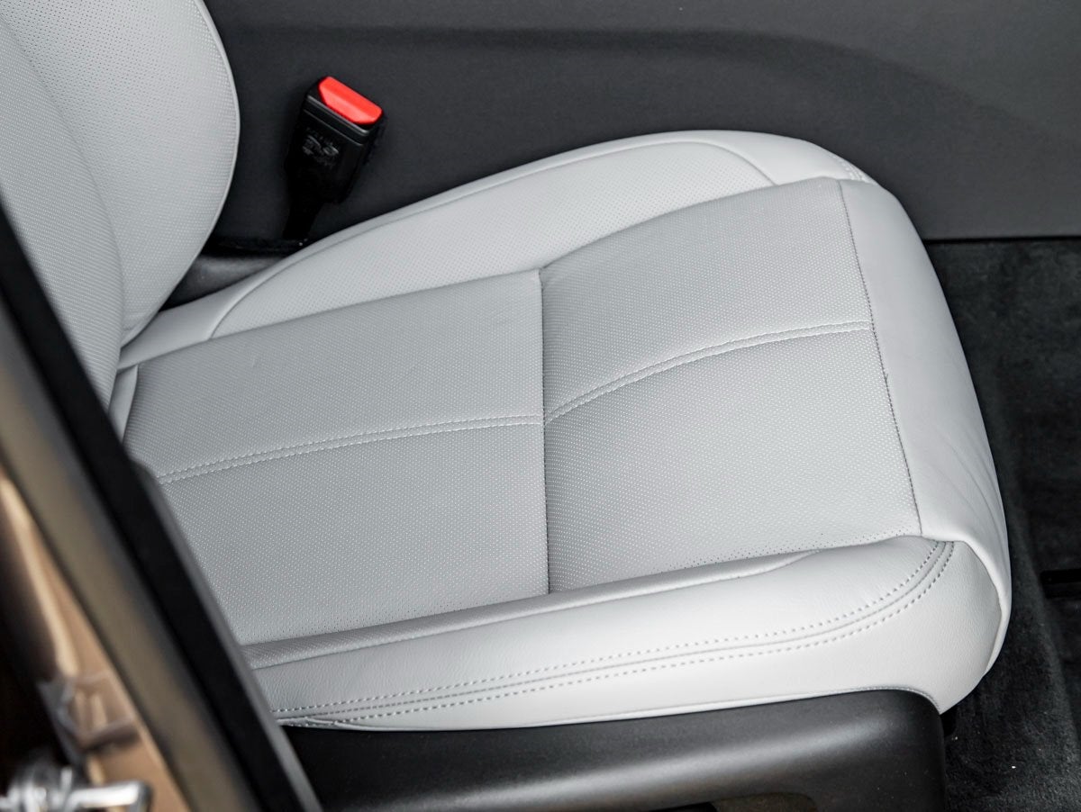 2026 Land Rover Range Rover Velar Dynamic SE