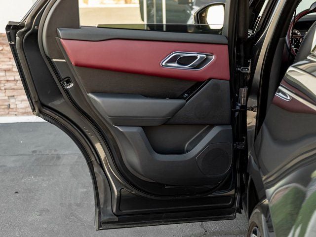 2025 Land Rover Range Rover Velar Dynamic HSE