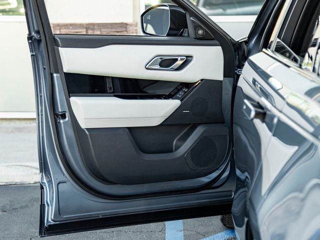 2022 Land Rover Range Rover Velar P250 R-Dynamic S