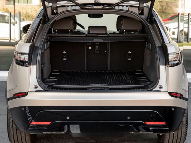 2026 Land Rover Range Rover Velar Belgravia Edition Satin