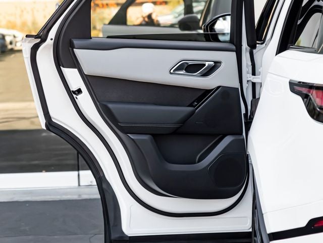 2026 Land Rover Range Rover Velar Belgravia Edition