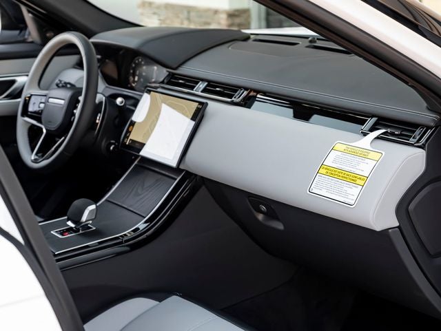 2026 Land Rover Range Rover Velar Belgravia Edition