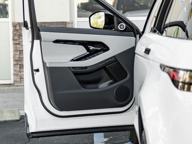 2026 Land Rover Range Rover Evoque S