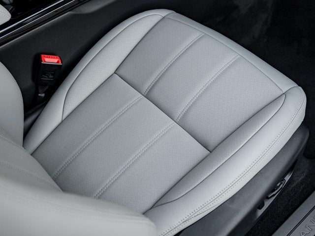 2026 Land Rover Range Rover Evoque S