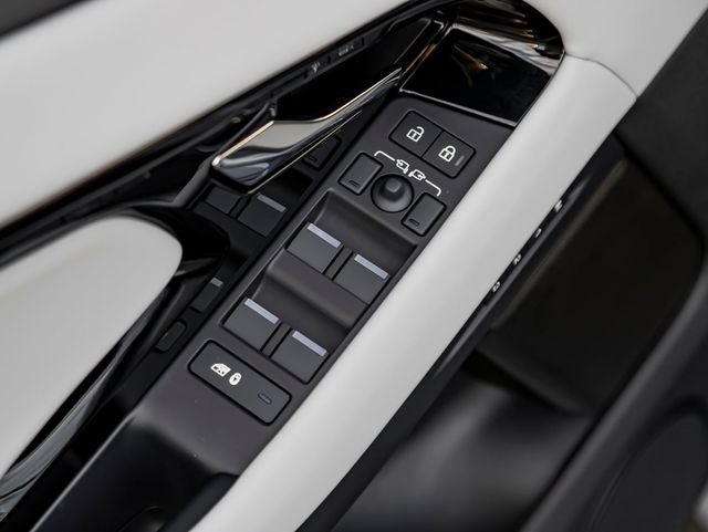 2026 Land Rover Range Rover Evoque S