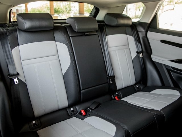 2024 Land Rover Range Rover Evoque Dynamic