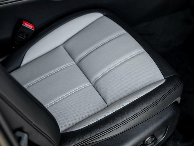 2024 Land Rover Range Rover Evoque Dynamic