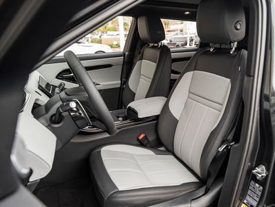 2026 Land Rover Range Rover Evoque Dynamic SE