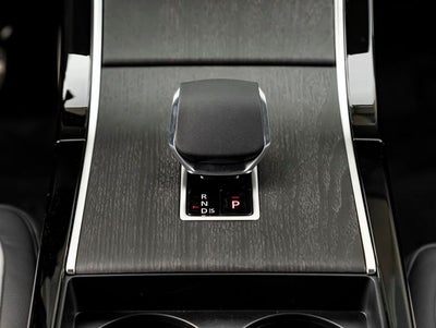 2026 Land Rover Range Rover Evoque Dynamic SE