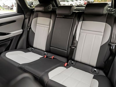 2026 Land Rover Range Rover Evoque Dynamic SE