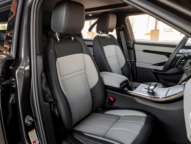 2026 Land Rover Range Rover Evoque Hoxton Edition