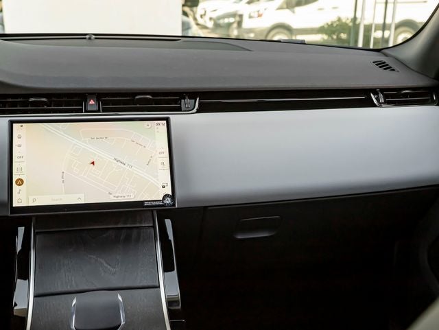 2026 Land Rover Range Rover Evoque Hoxton Edition