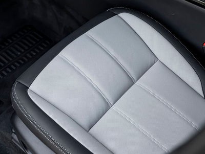 2026 Land Rover Range Rover Evoque Hoxton Edition