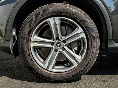 2021 Mercedes-Benz GLC GLC 300