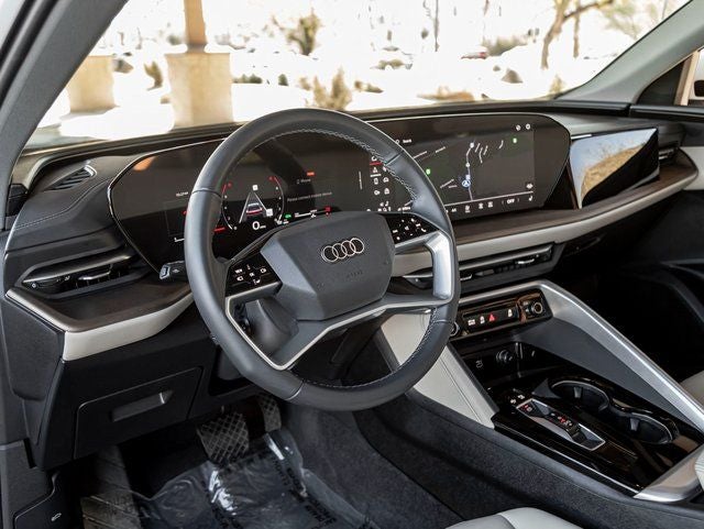 2025 Audi Q5 2.0T Premium quattro