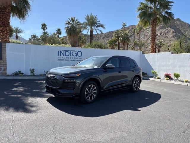 2025 Audi Q6 e-tron Premium Plus quattro