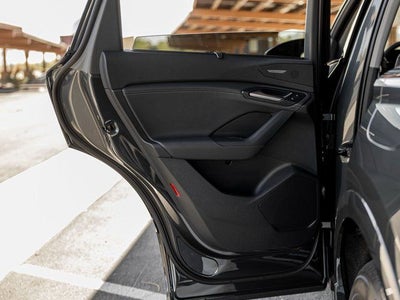 2025 Audi Q6 e-tron Premium Plus quattro