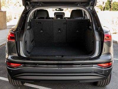 2025 Audi Q6 e-tron Premium Plus quattro