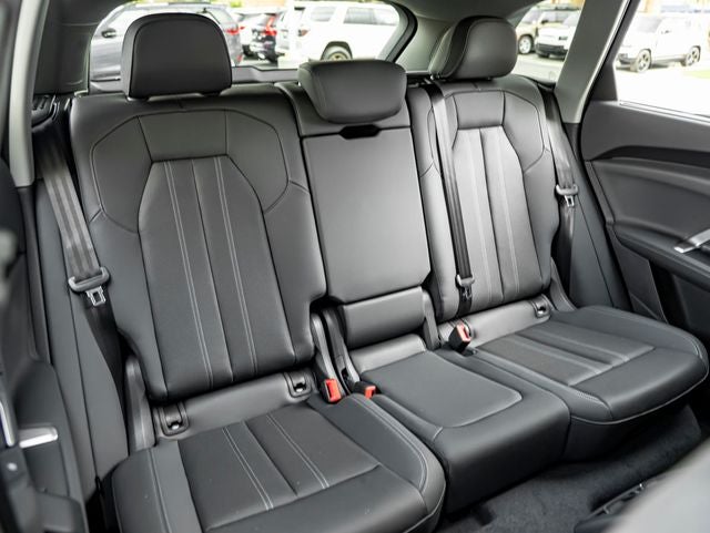 2026 Audi Q5 2.0T Premium Plus quattro