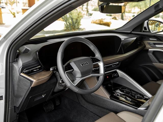 2025 Audi Q5 2.0T Premium Plus quattro