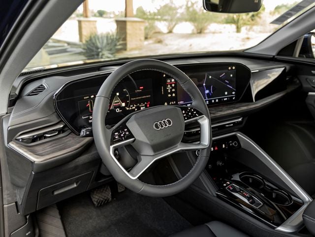 2025 Audi Q5 2.0T Premium Plus quattro