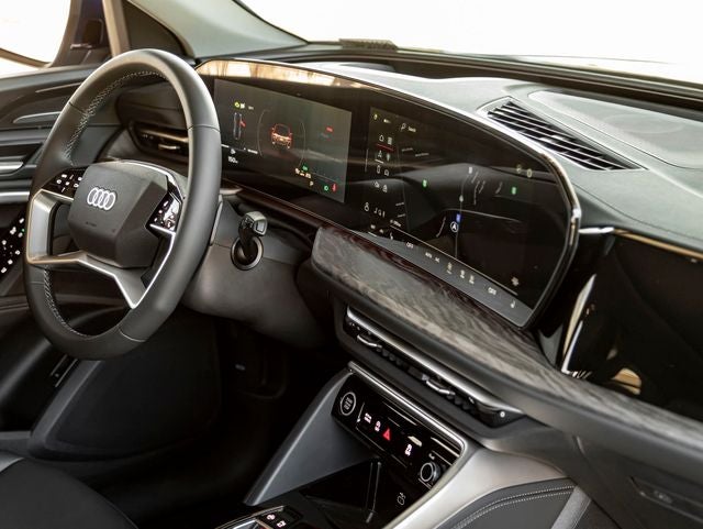2025 Audi Q5 2.0T Premium Plus quattro