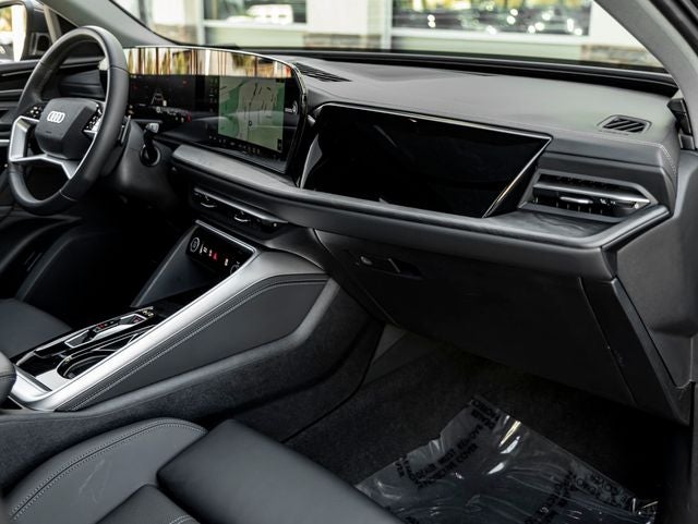 2025 Audi Q5 2.0T Premium Plus quattro