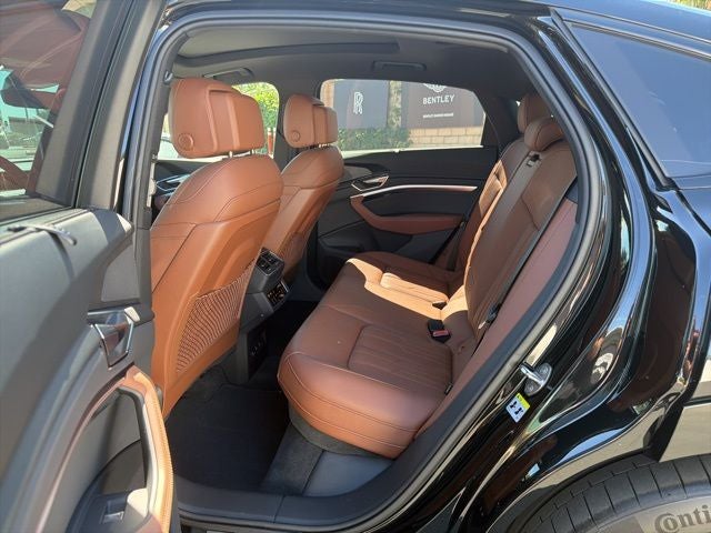 2023 Audi e-tron Sportback S line Prestige quattro