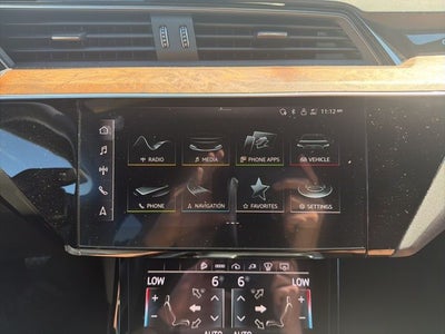 2023 Audi e-tron Sportback S line Prestige quattro