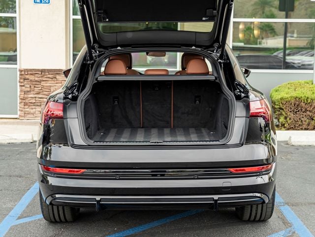 2023 Audi e-tron Sportback S line Prestige quattro