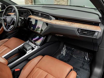 2023 Audi e-tron Sportback S line Prestige quattro