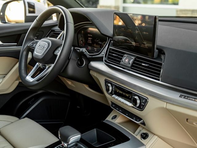 2023 Audi Q5 Sportback 45 S line Premium