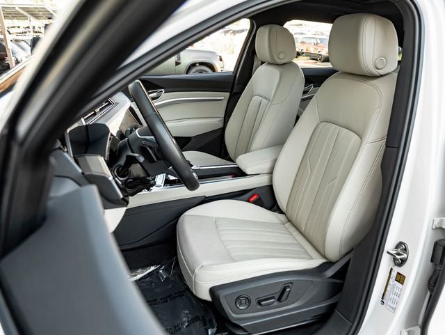 2024 Audi Q8 Sportback e-tron Premium Plus S line quattro