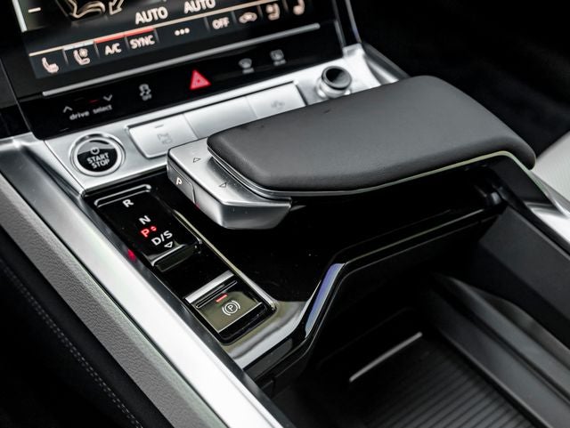 2024 Audi Q8 Sportback e-tron Premium Plus S line quattro