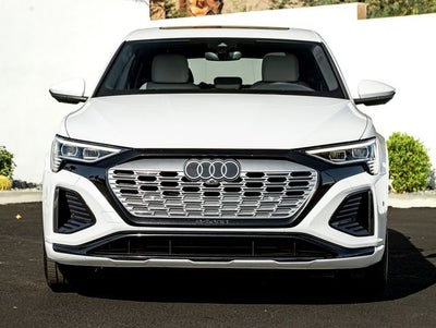 2024 Audi Q8 Sportback e-tron Premium Plus S line quattro