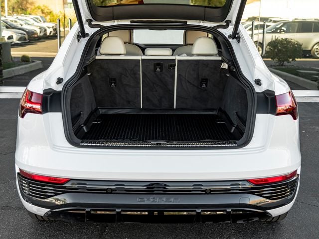 2024 Audi Q8 Sportback e-tron Premium Plus S line quattro